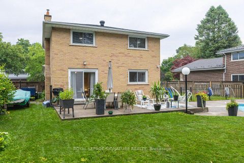 Photo 36 at 40 Holmcrest Trail, Centennial Scarborough, Toronto