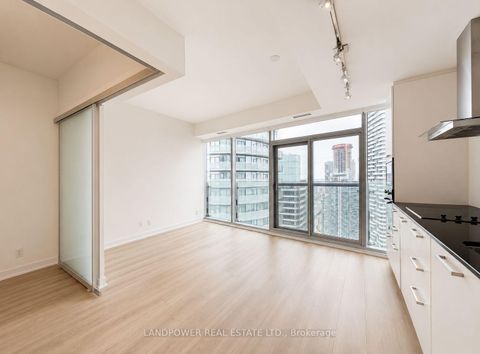 Photo 3 at 5101 - 12 York Street, Waterfront Communities C1, Toronto