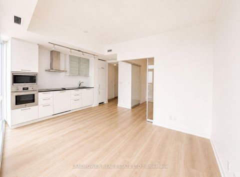 Photo 5 at 5101 - 12 York Street, Waterfront Communities C1, Toronto