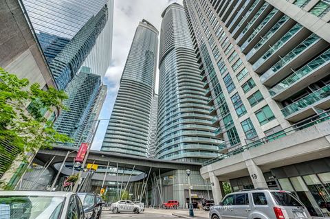 Photo 14 at 5101 - 12 York Street, Waterfront Communities C1, Toronto