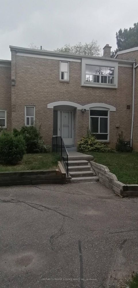 Photo 2 at 9 - 17 Gosford Boulevard, Black Creek, Toronto
