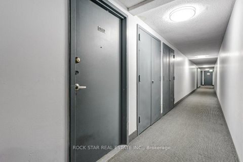 Photo 3 at 1711 - 10 Sunny Glenway, Flemingdon Park, Toronto