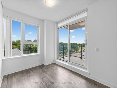 Photo 13 at 808 - 25 Town Centre Court, Bendale, Toronto