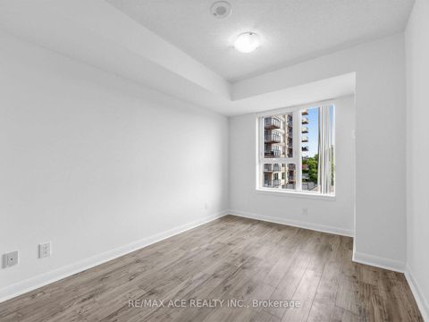 Photo 16 at 808 - 25 Town Centre Court, Bendale, Toronto