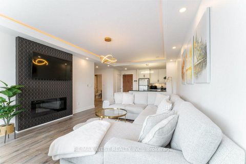 Photo 14 at PH 413 - 4620 Highway 7 Avenue, East Woodbridge, Vaughan
