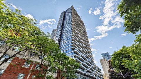 Photo 2 at 4116 - 85 Wood Street, Yonge Corridor, Toronto