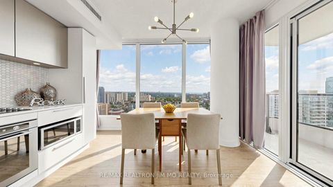 Photo 11 at 4116 - 85 Wood Street, Yonge Corridor, Toronto
