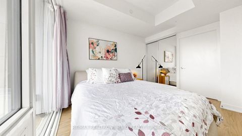 Photo 15 at 4116 - 85 Wood Street, Yonge Corridor, Toronto