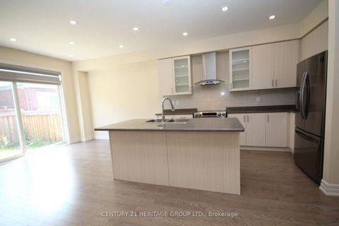 Photo 16 at 83 Kingknoll Crescent, Keswick South, Georgina