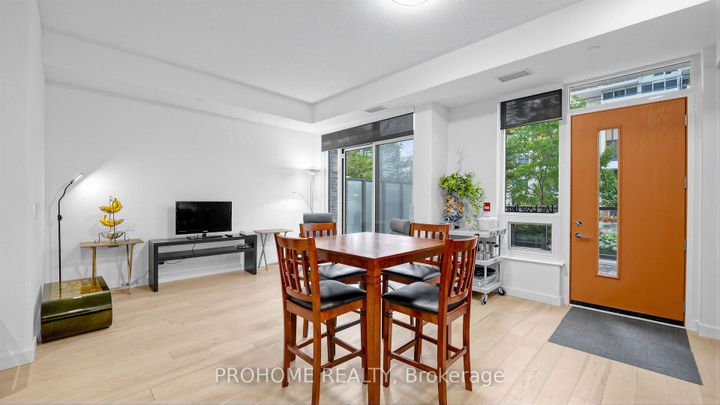 Photo 9 at 111 - 27 McMahon Drive, Bayview Village, Toronto