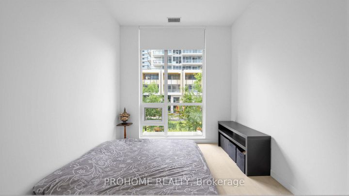 Photo 17 at 111 - 27 McMahon Drive, Bayview Village, Toronto