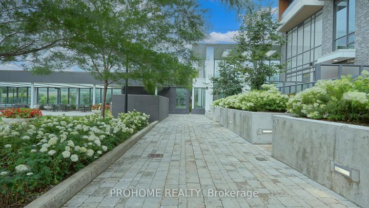 Photo 32 at 111 - 27 McMahon Drive, Bayview Village, Toronto