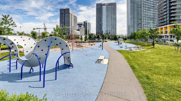 Photo 41 at 2515 - 95 McMahon Drive, Bayview Village, Toronto