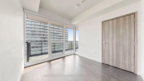Photo 24 at 2515 - 95 McMahon Drive, Bayview Village, Toronto
