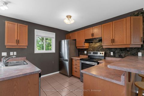 Photo 4 at 42 Kell Place, Bayshore, Barrie
