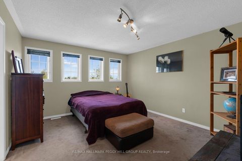 Photo 6 at 42 Kell Place, Bayshore, Barrie