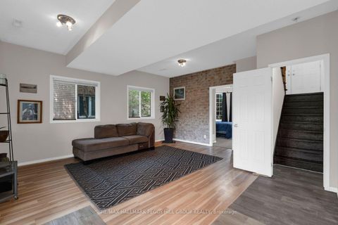 Photo 10 at 42 Kell Place, Bayshore, Barrie