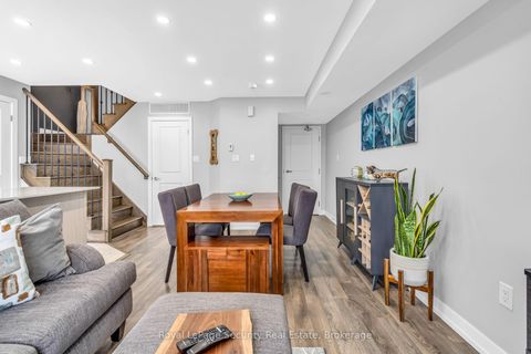 Photo 9 at 61 - 2315 Sheppard Avenue W, Pelmo Park W5, Toronto