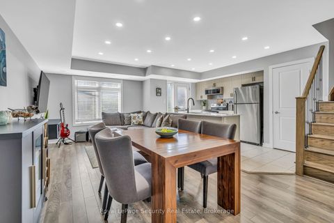 Photo 12 at 61 - 2315 Sheppard Avenue W, Pelmo Park W5, Toronto