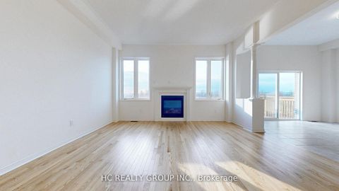 Photo 1 at 156 Hartney Drive, Rural Richmond Hill, Richmond Hill