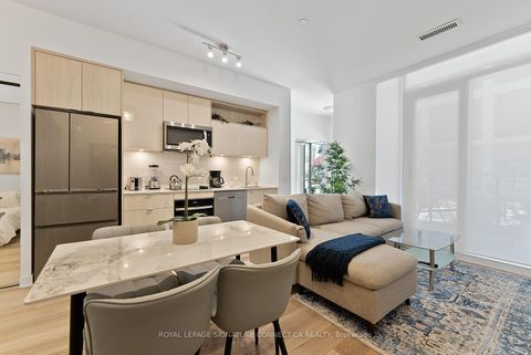 Photo 5 at 103 - 60 Princess Street, Waterfront Communities C8, Toronto