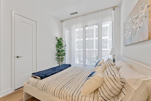 Photo 18 at 103 - 60 Princess Street, Waterfront Communities C8, Toronto