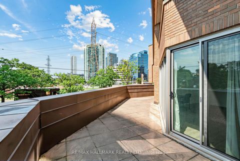 Photo 24 at 102 - 3 Duplex Avenue, Newtonbrook West, Toronto