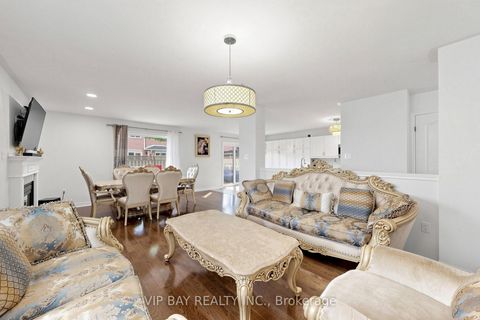 Photo 4 at 77 Amberview Drive, Keswick South, Georgina