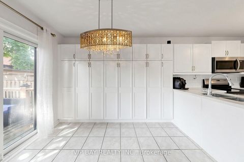 Photo 9 at 77 Amberview Drive, Keswick South, Georgina