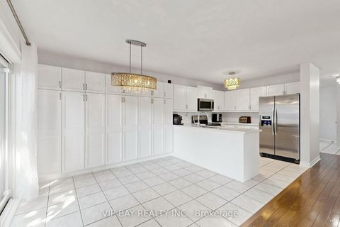 Photo 10 at 77 Amberview Drive, Keswick South, Georgina