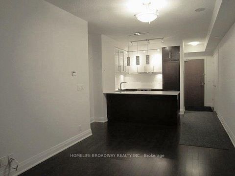 Photo 2 at 401 - 21 Clairtrell Road, Willowdale East, Toronto