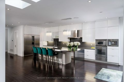 Photo 3 at 5 Hartfield Road, Humber Valley, Toronto