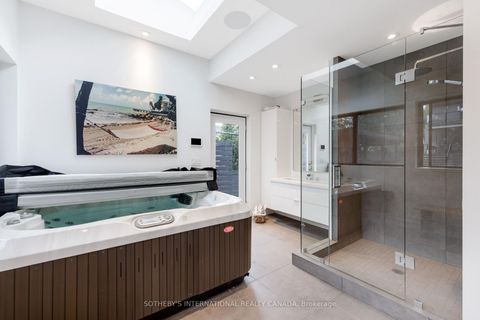 Photo 10 at 5 Hartfield Road, Humber Valley, Toronto