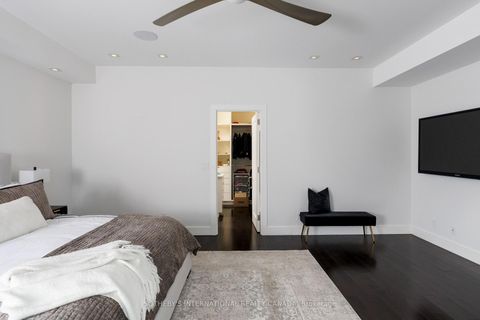 Photo 21 at 5 Hartfield Road, Humber Valley, Toronto