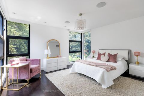 Photo 31 at 5 Hartfield Road, Humber Valley, Toronto