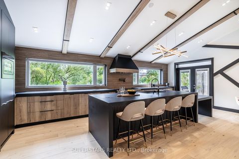Photo 13 at 56 Cynthia Crescent, Oak Ridges, Richmond Hill