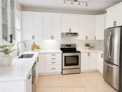 Photo 9 at 58 Lady Loretta Lane, Patterson, Vaughan