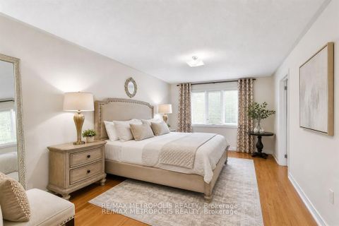 Photo 17 at 58 Lady Loretta Lane, Patterson, Vaughan