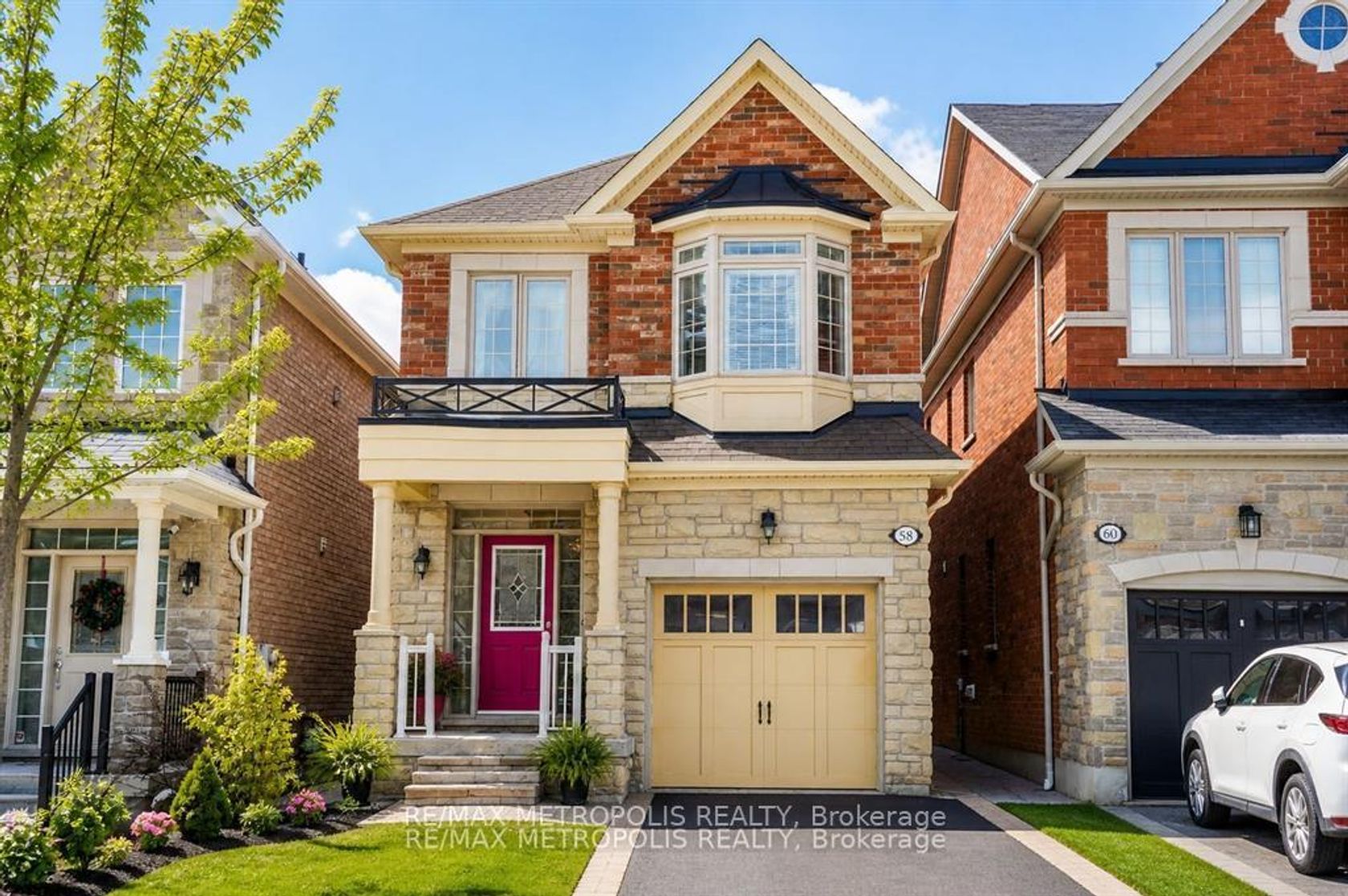 58 Lady Loretta Lane, Patterson, Vaughan photo number 2