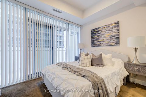 Photo 14 at 1504 - 12 York Street, Waterfront Communities C1, Toronto