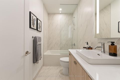 Photo 19 at 1013 - 115 Denison Avenue, Chinatown, Toronto
