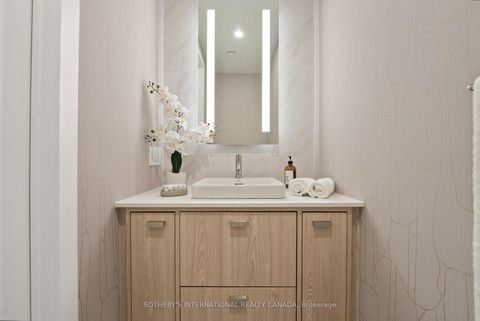 Photo 22 at 1013 - 115 Denison Avenue, Chinatown, Toronto