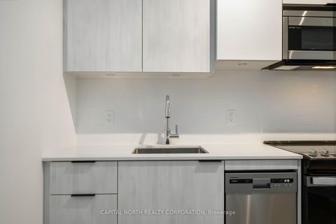 Photo 4 at 527 - 1350 Ellesmere Road, Bendale, Toronto