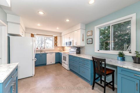 Photo 12 at 365 Codrington Street, Codrington, Barrie