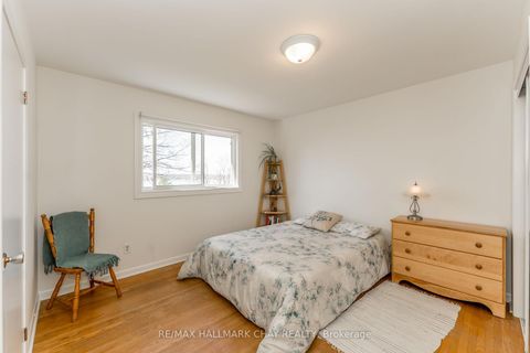 Photo 23 at 365 Codrington Street, Codrington, Barrie