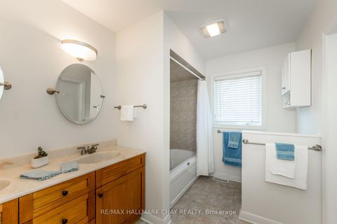 Photo 25 at 365 Codrington Street, Codrington, Barrie