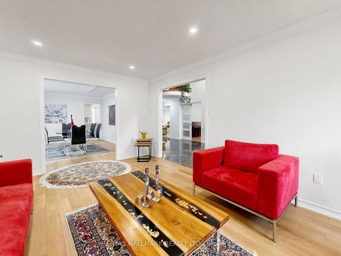 Photo 6 at 54 Stave Crescent, Westbrook, Richmond Hill