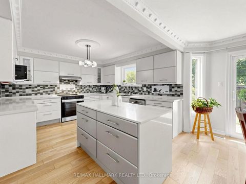 Photo 14 at 54 Stave Crescent, Westbrook, Richmond Hill