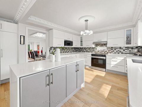 Photo 15 at 54 Stave Crescent, Westbrook, Richmond Hill