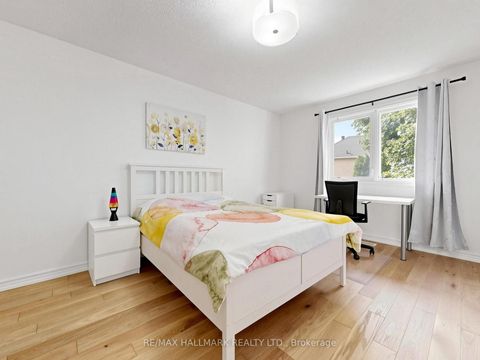 Photo 30 at 54 Stave Crescent, Westbrook, Richmond Hill